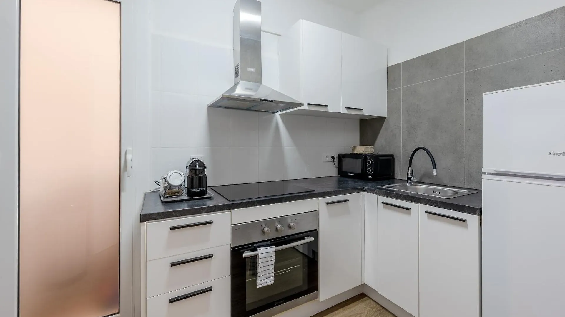 The White Flats Les Corts Appartement Barcelona Spanje